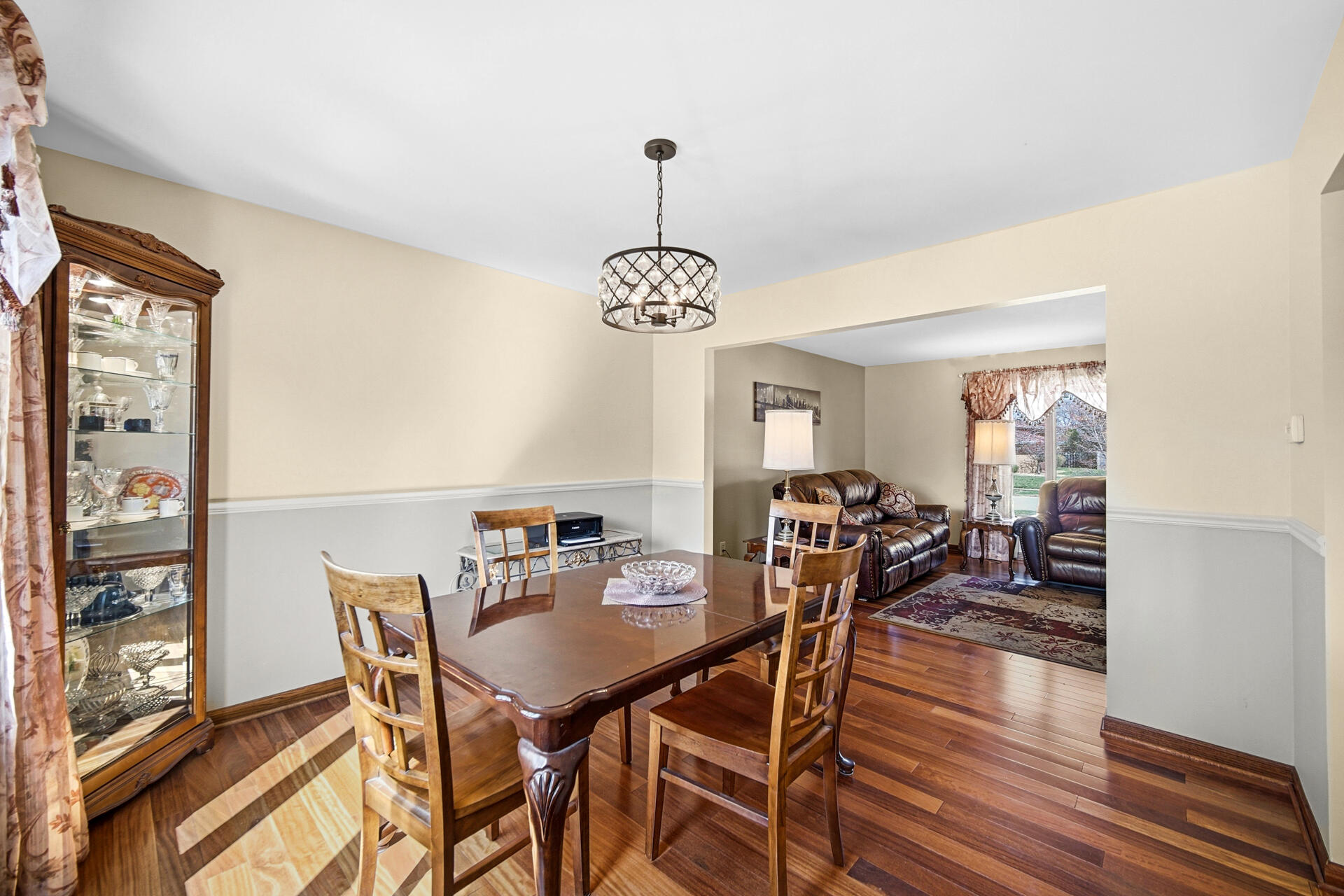 9456 Walnut Drive