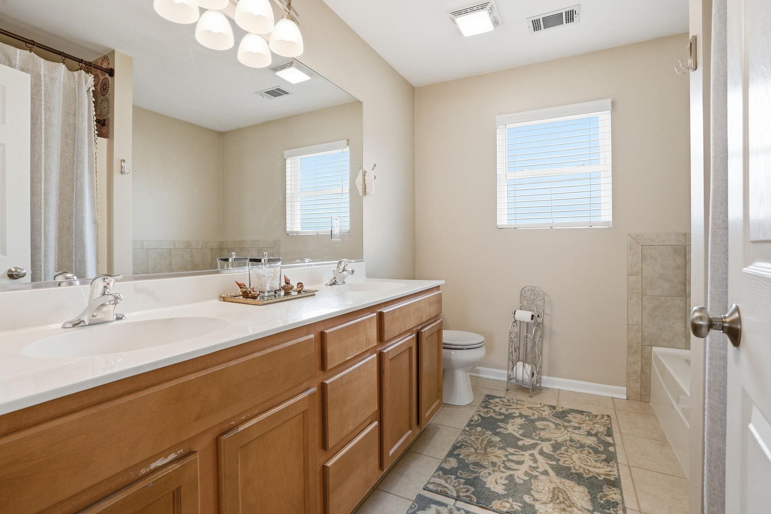 340 W 126th Place