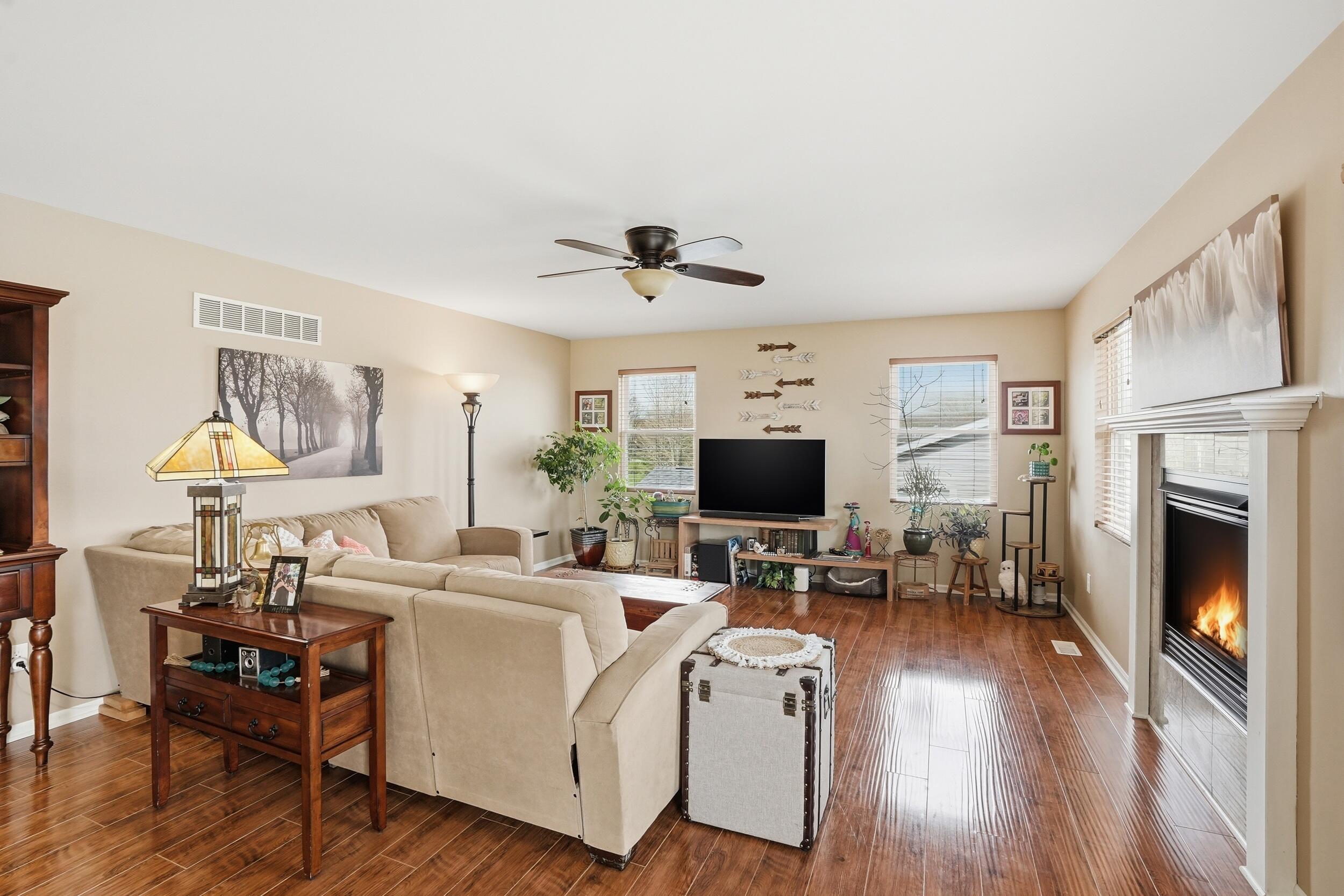 340 W 126th Place