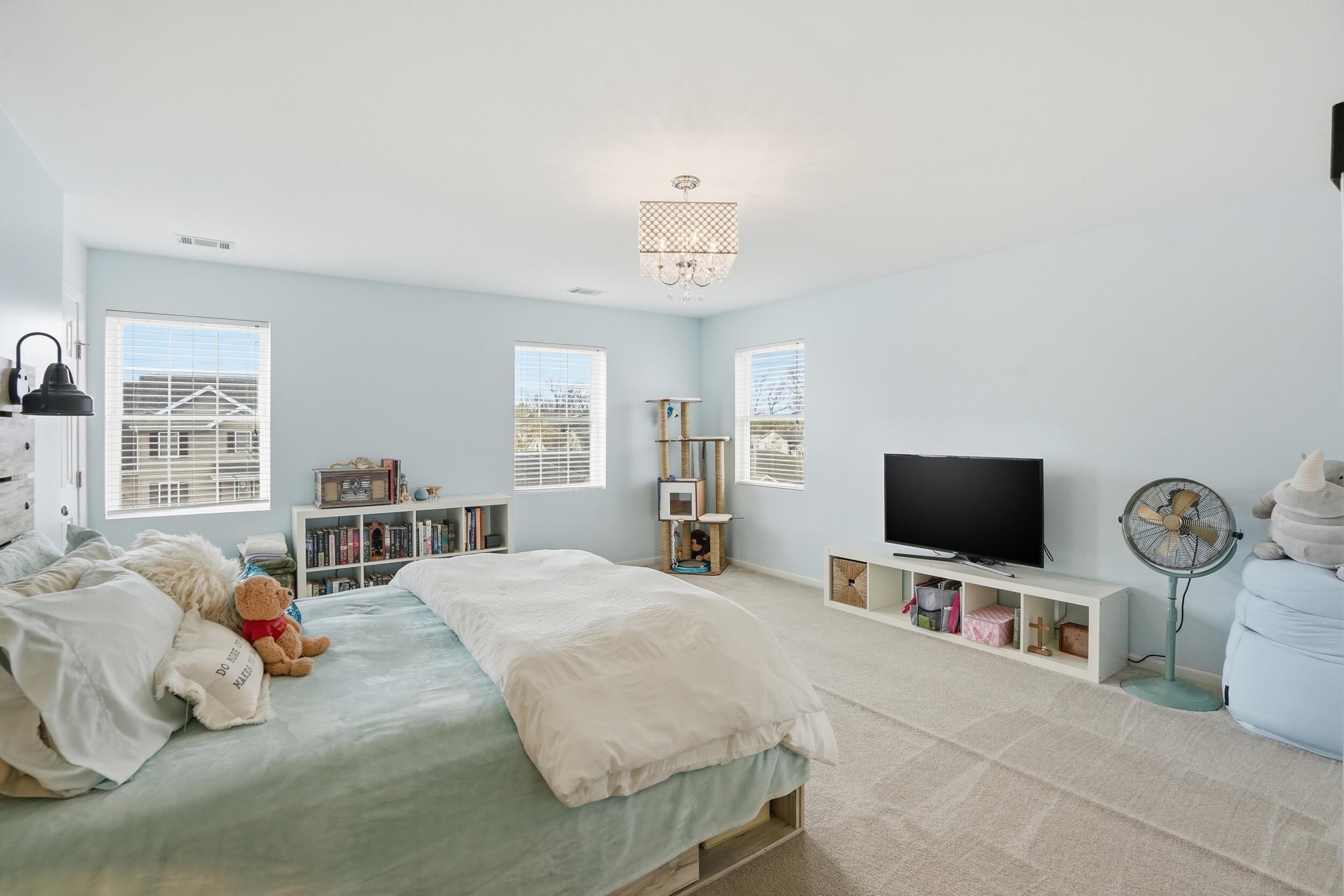 340 W 126th Place