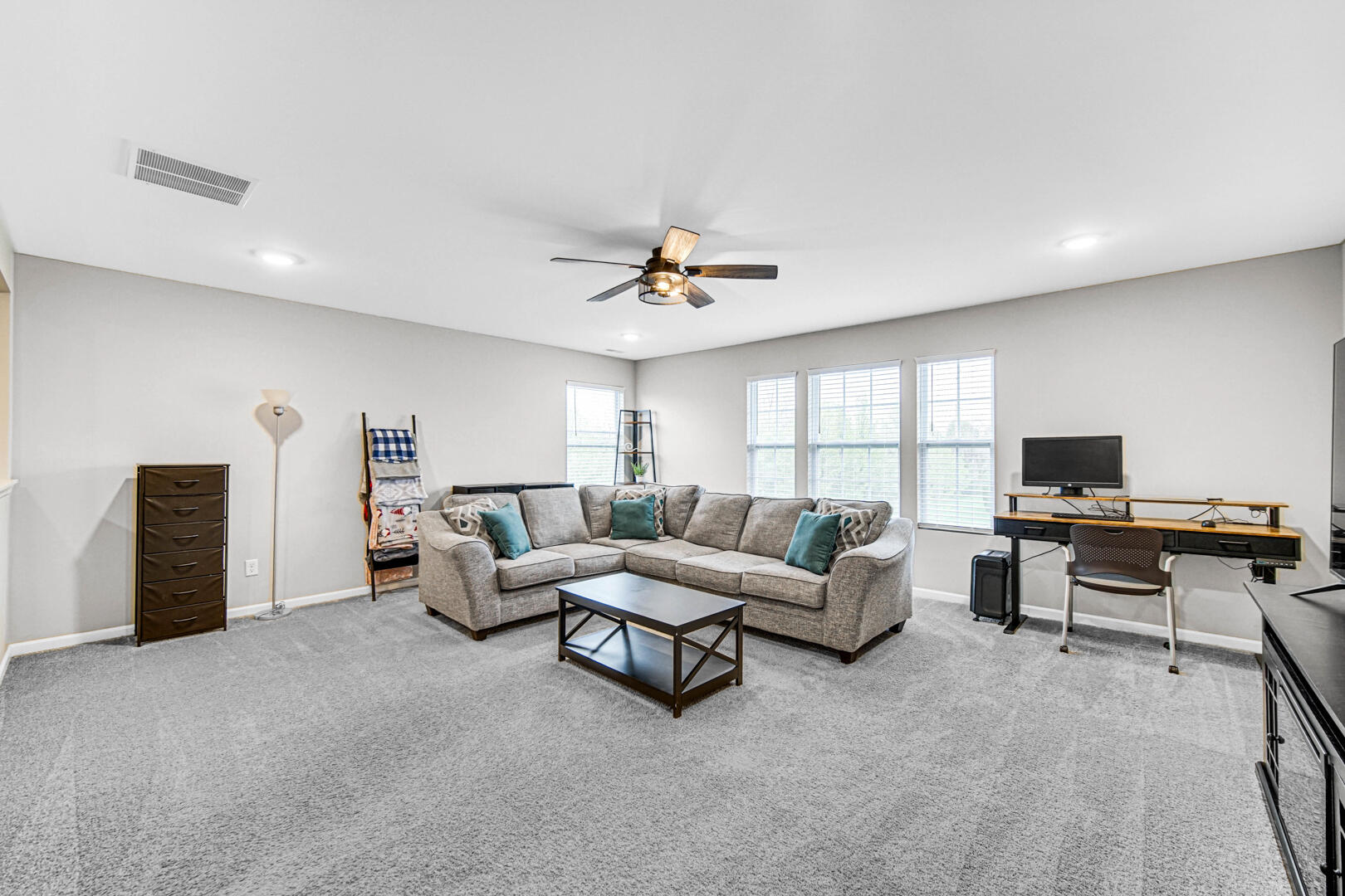 11150 Putnam Drive