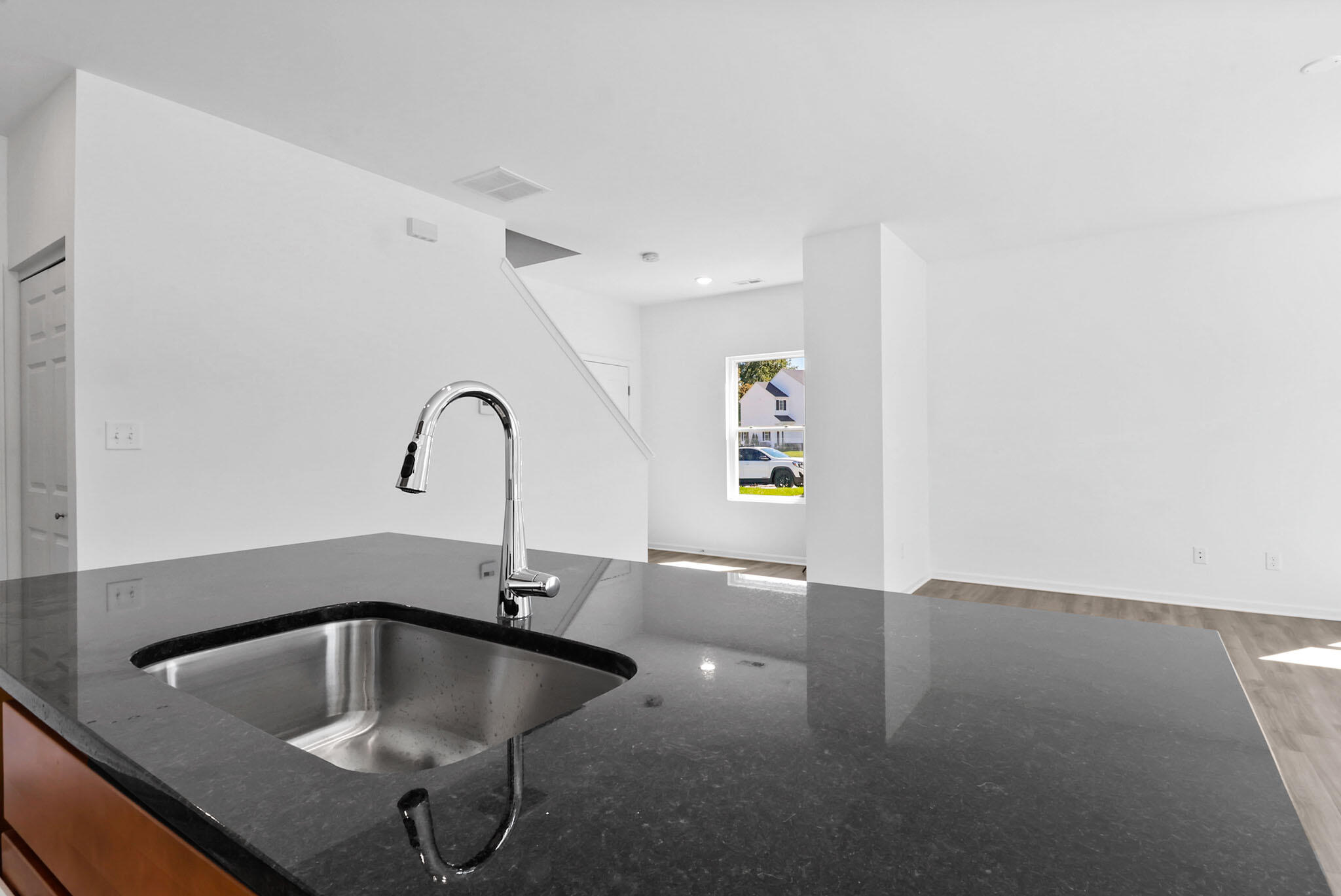 5735 Ruby Road Unit: 354-1