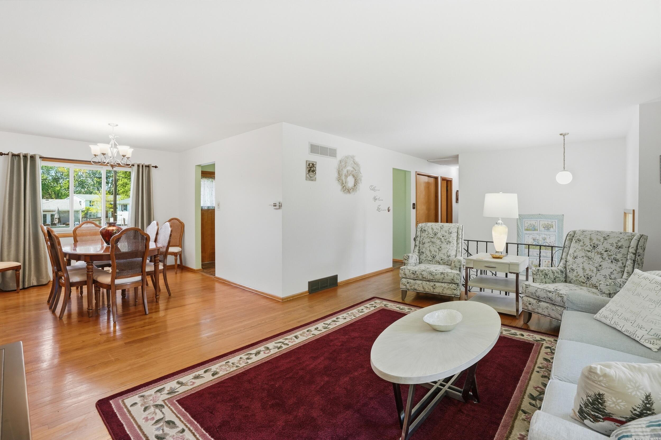 723 Maple Lane