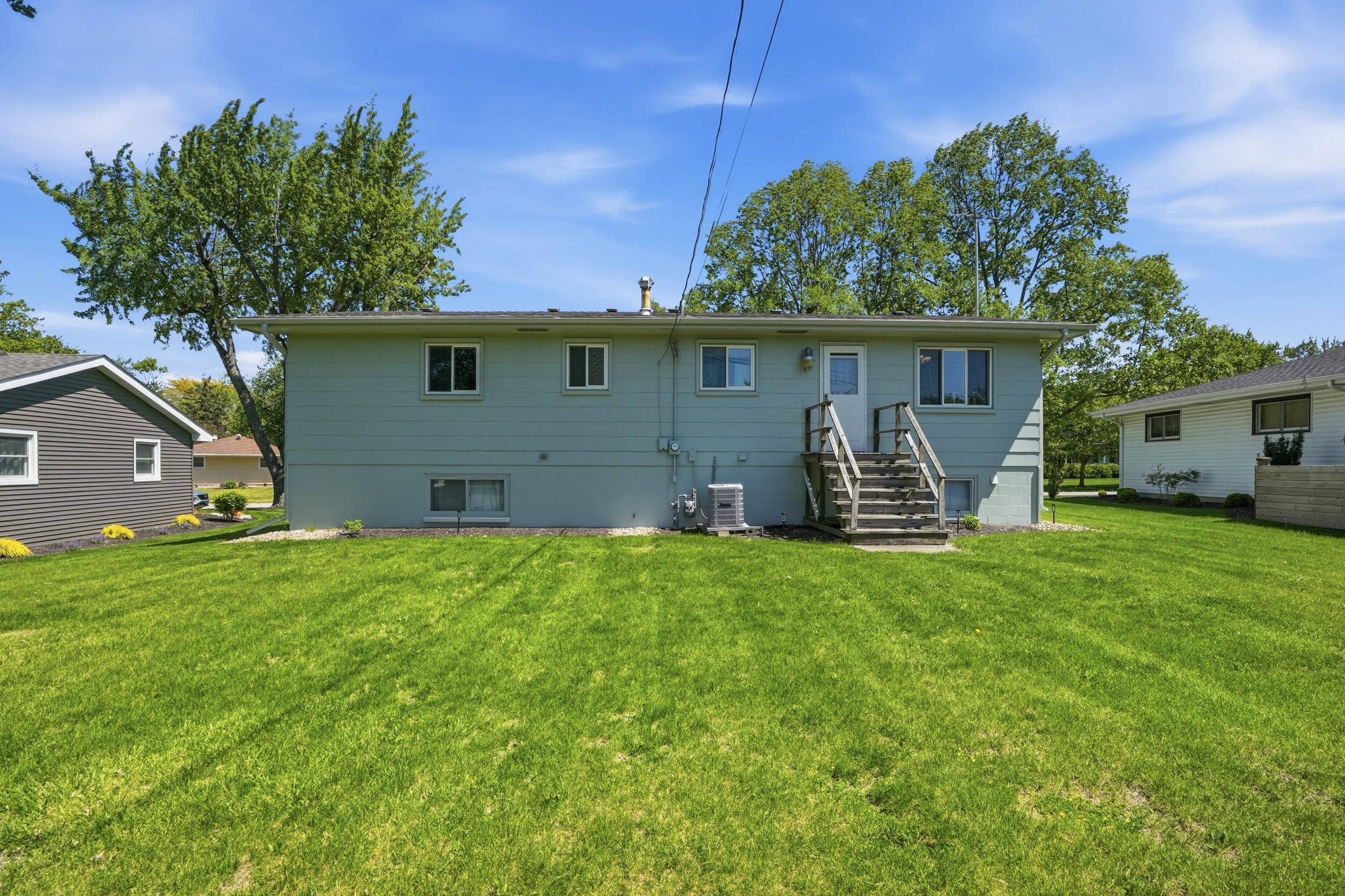723 Maple Lane