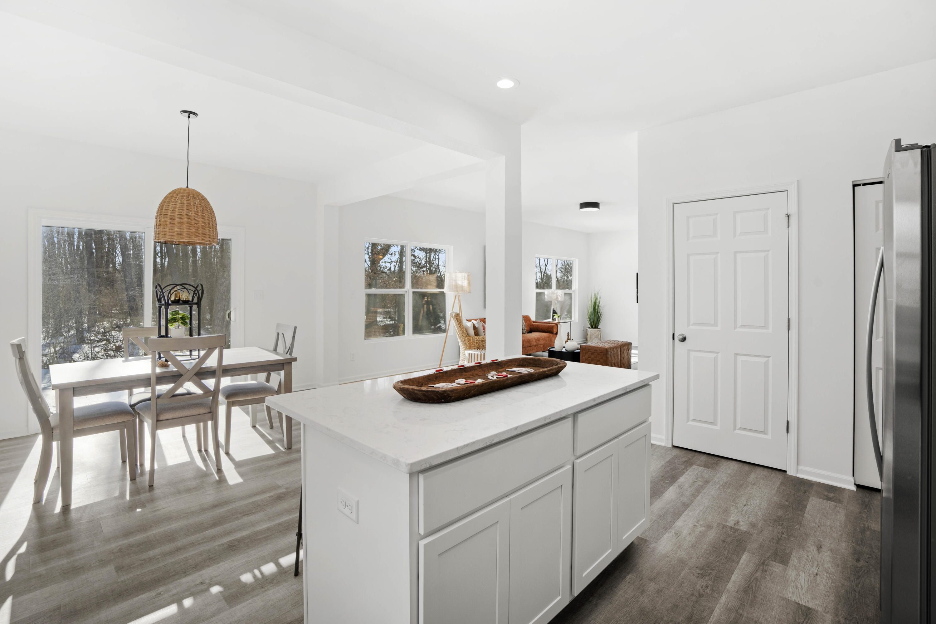 18855 Sapphire Road