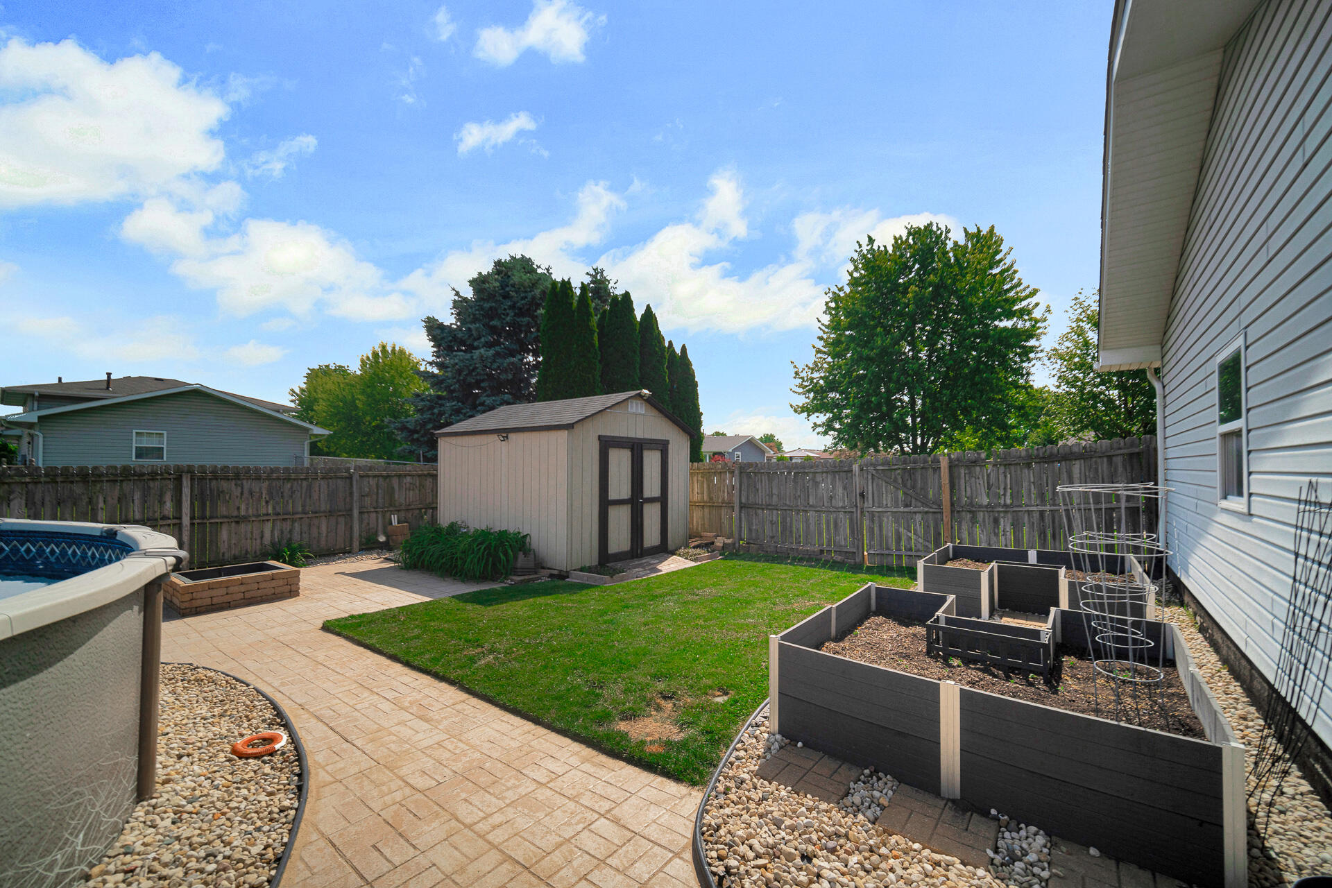 3273 Morningside Street