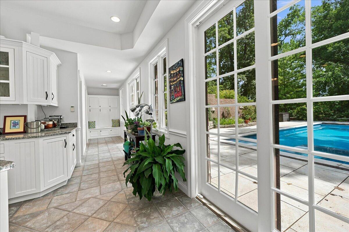 1009 Foy Court