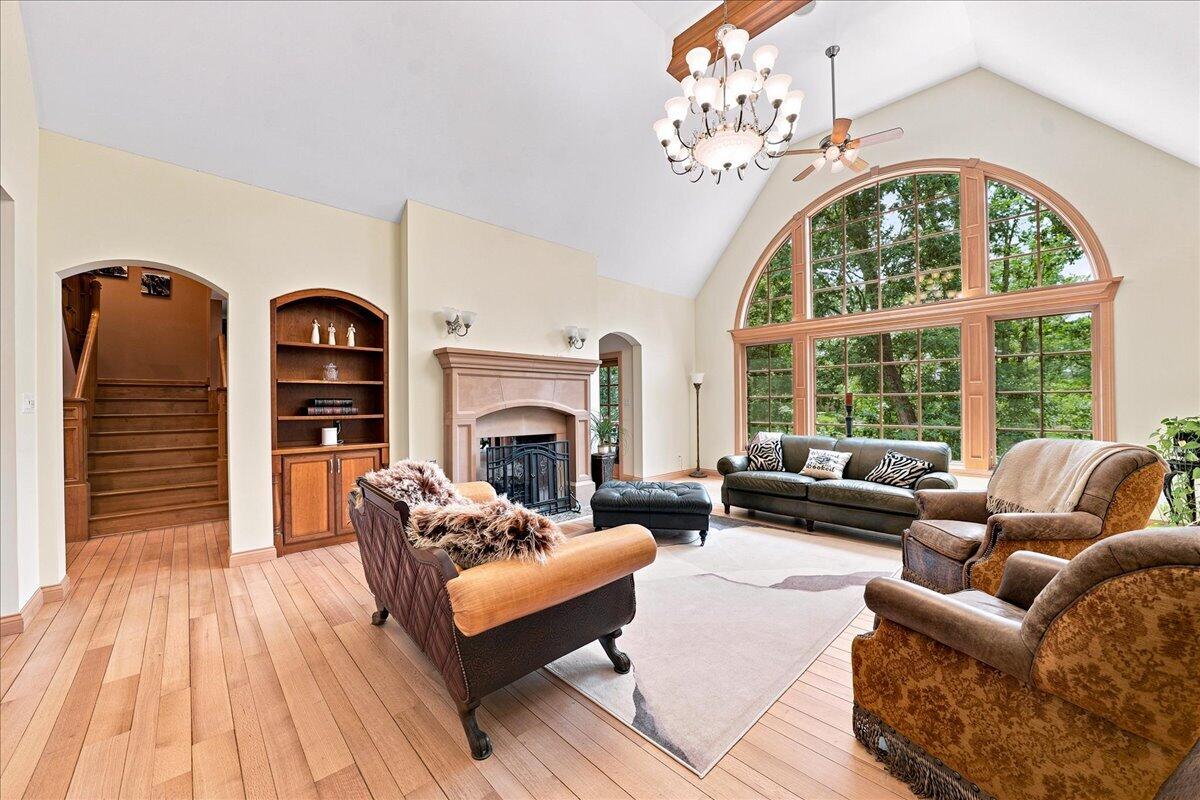 1009 Foy Court