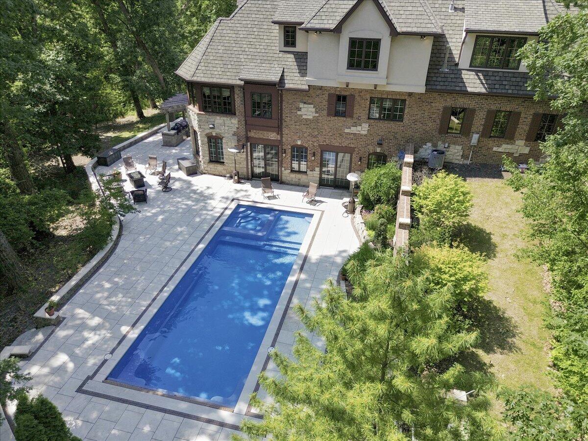 1009 Foy Court