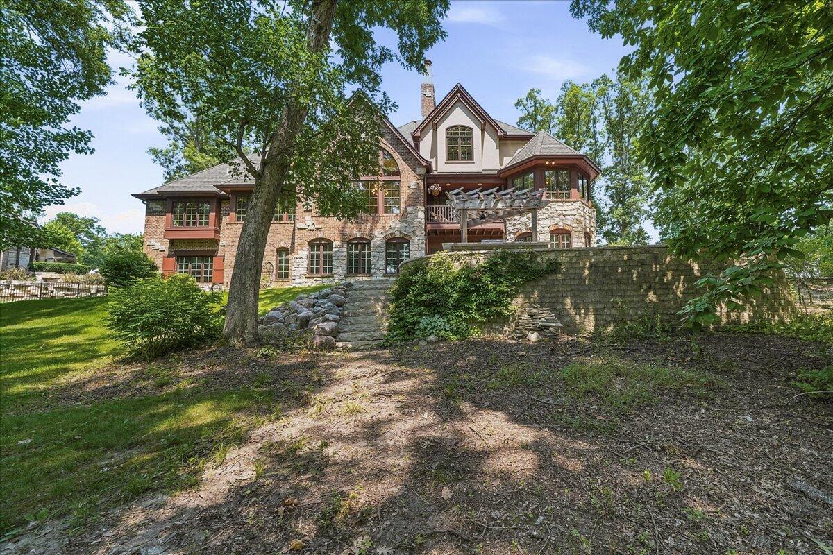 1009 Foy Court