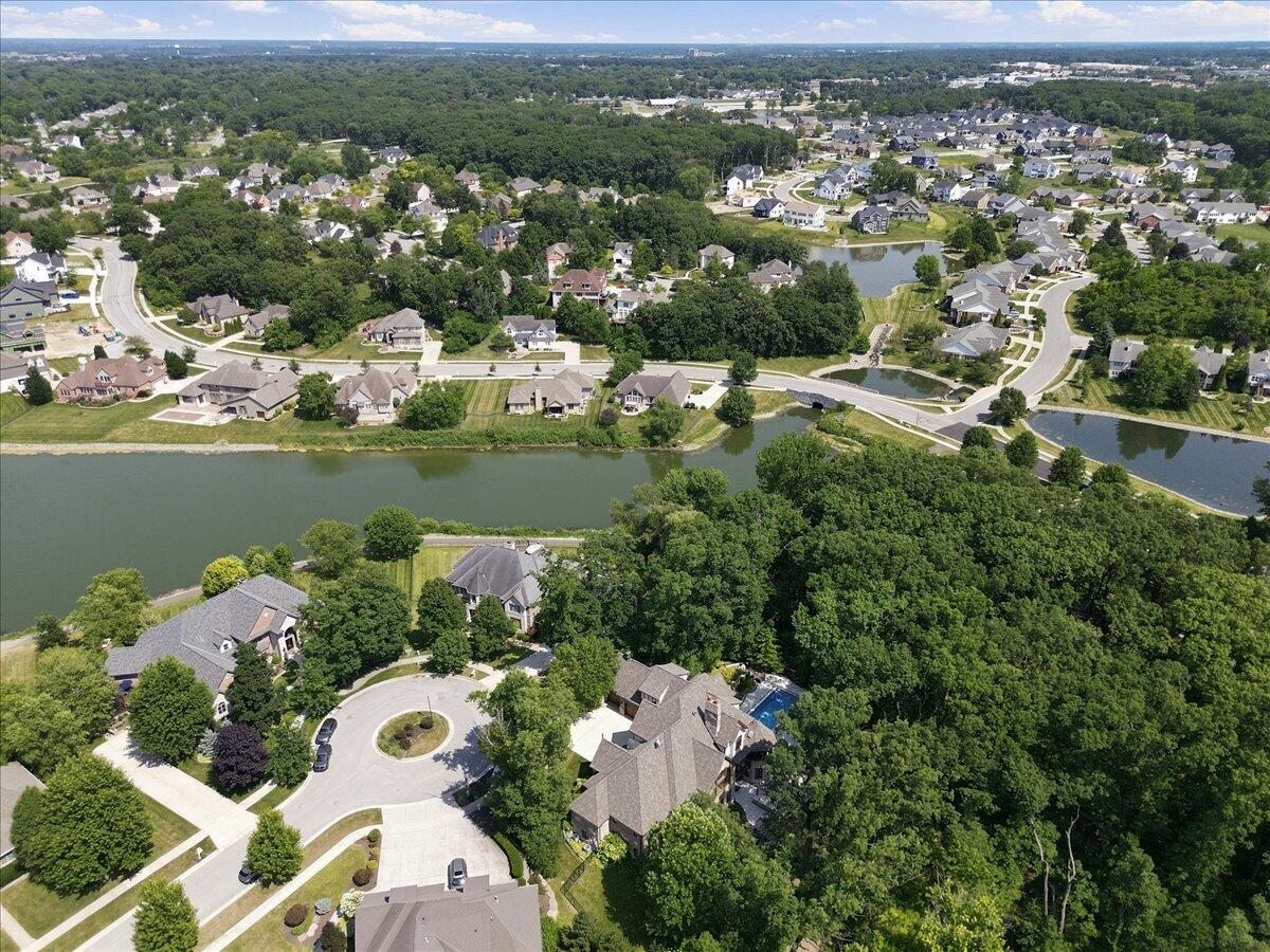 1009 Foy Court