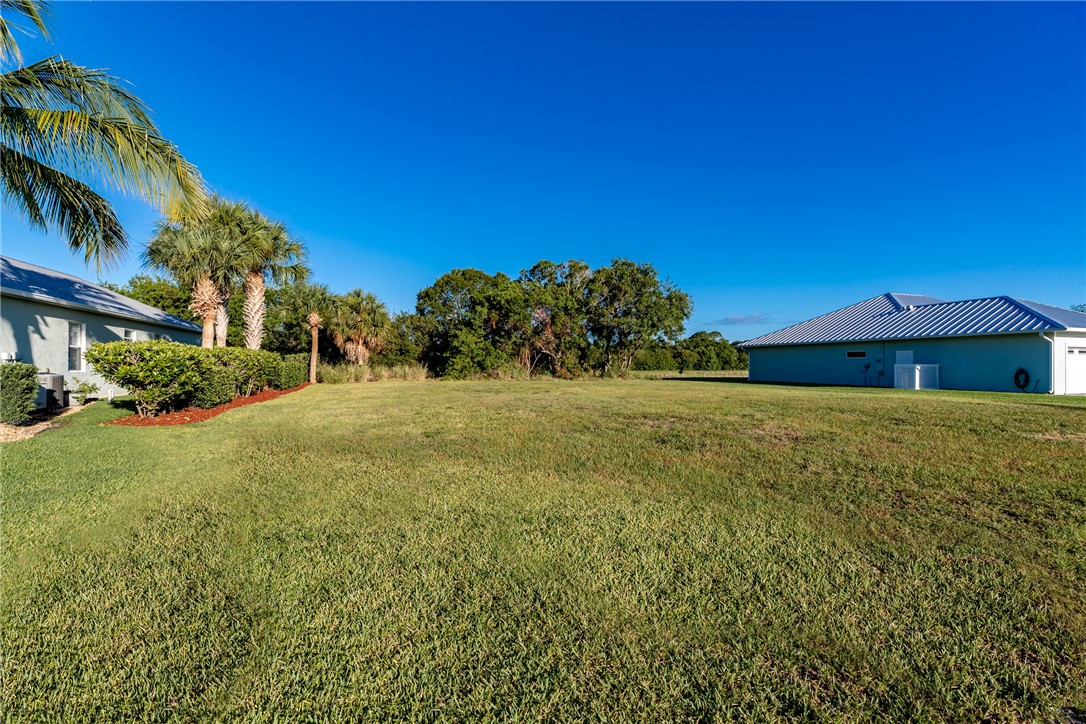 6405 Tropical Way