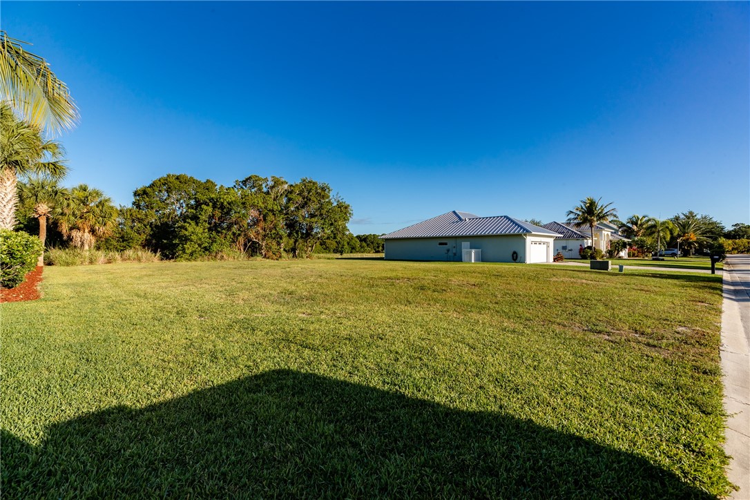 6405 Tropical Way