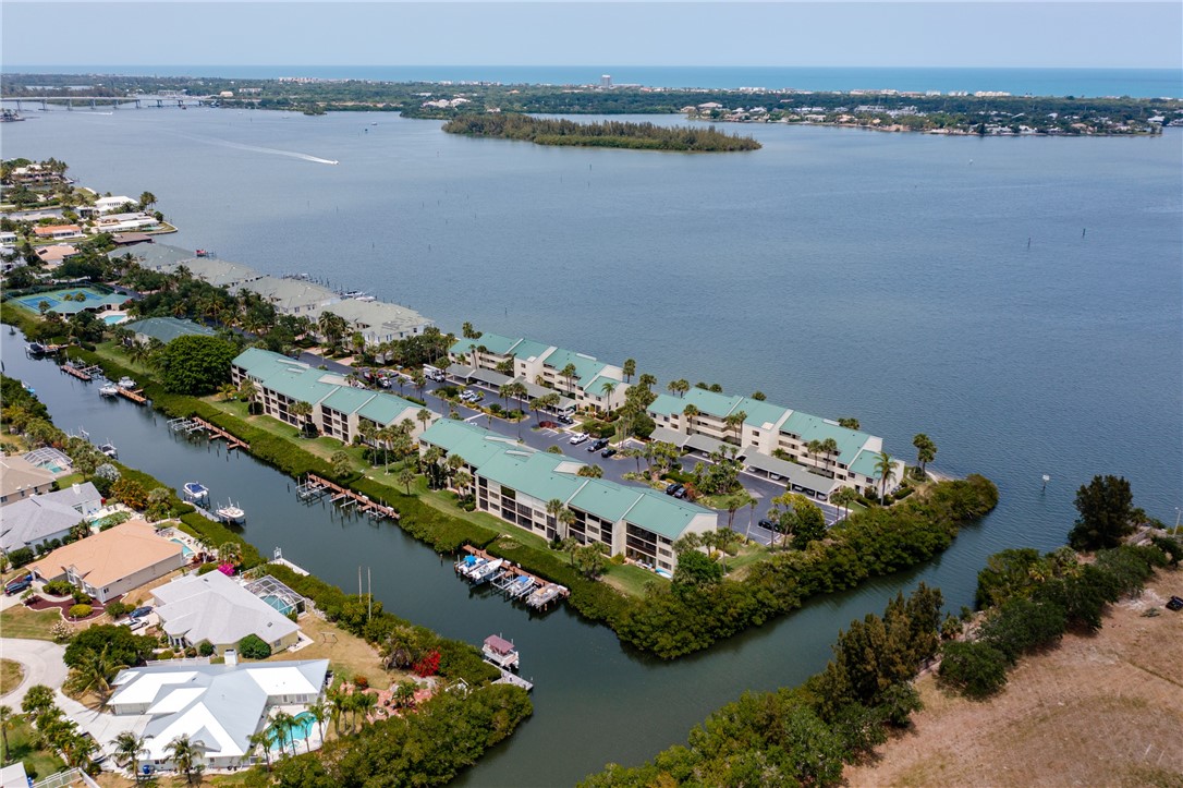 1825 Tarpon Lane Unit: H103