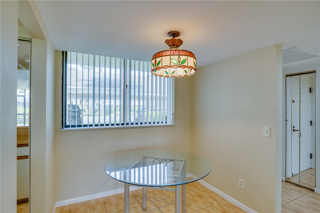 1825 Tarpon Lane Unit: H103