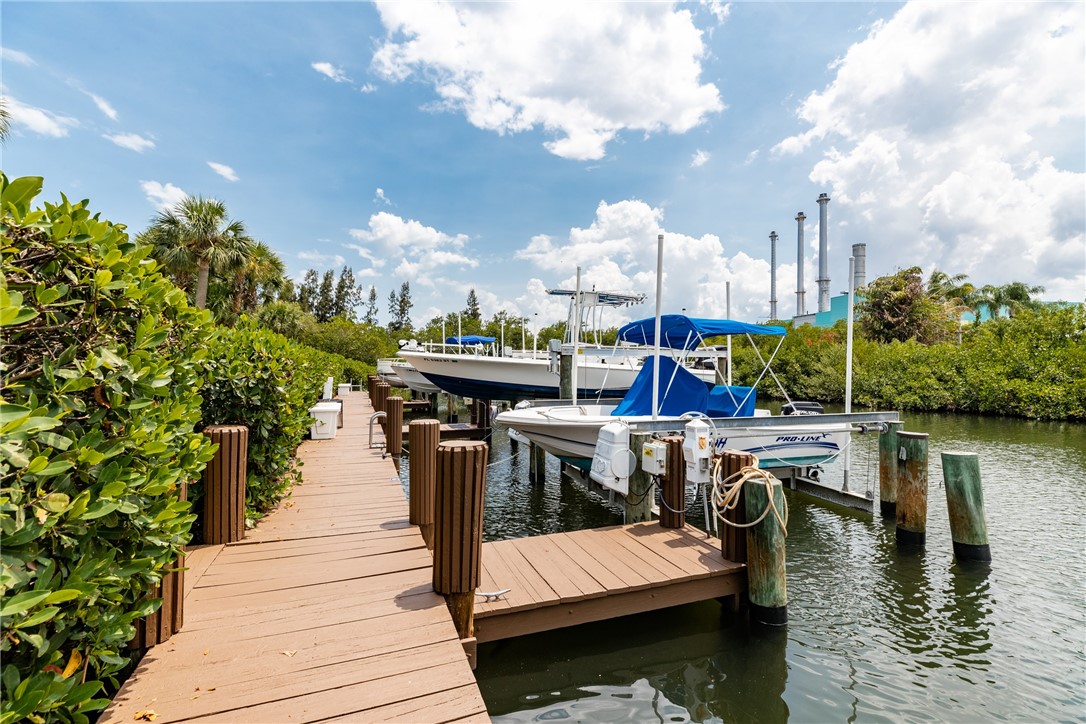 1825 Tarpon Lane Unit: H103