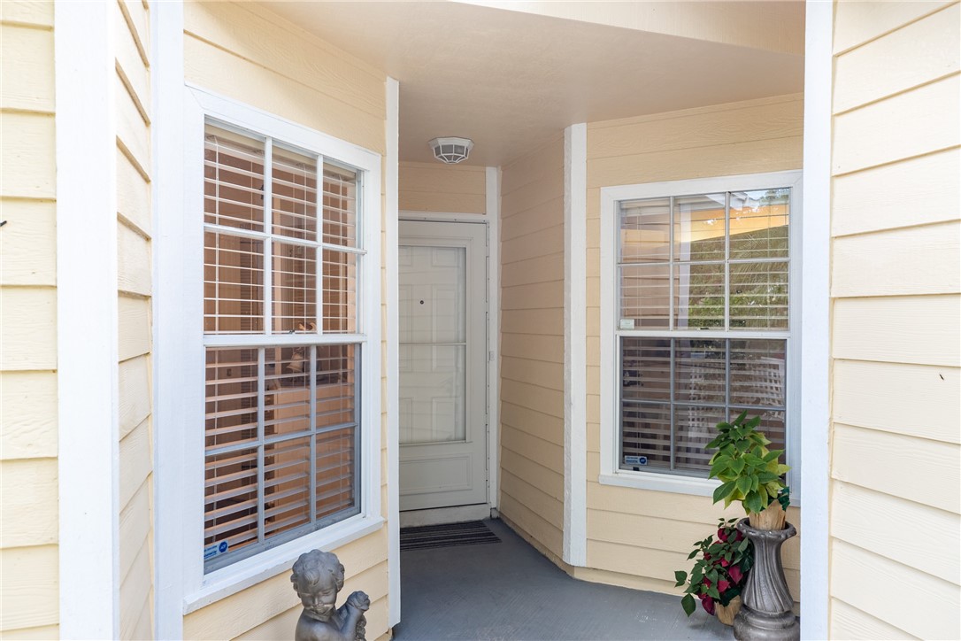 1848 Sixty Oaks Lane