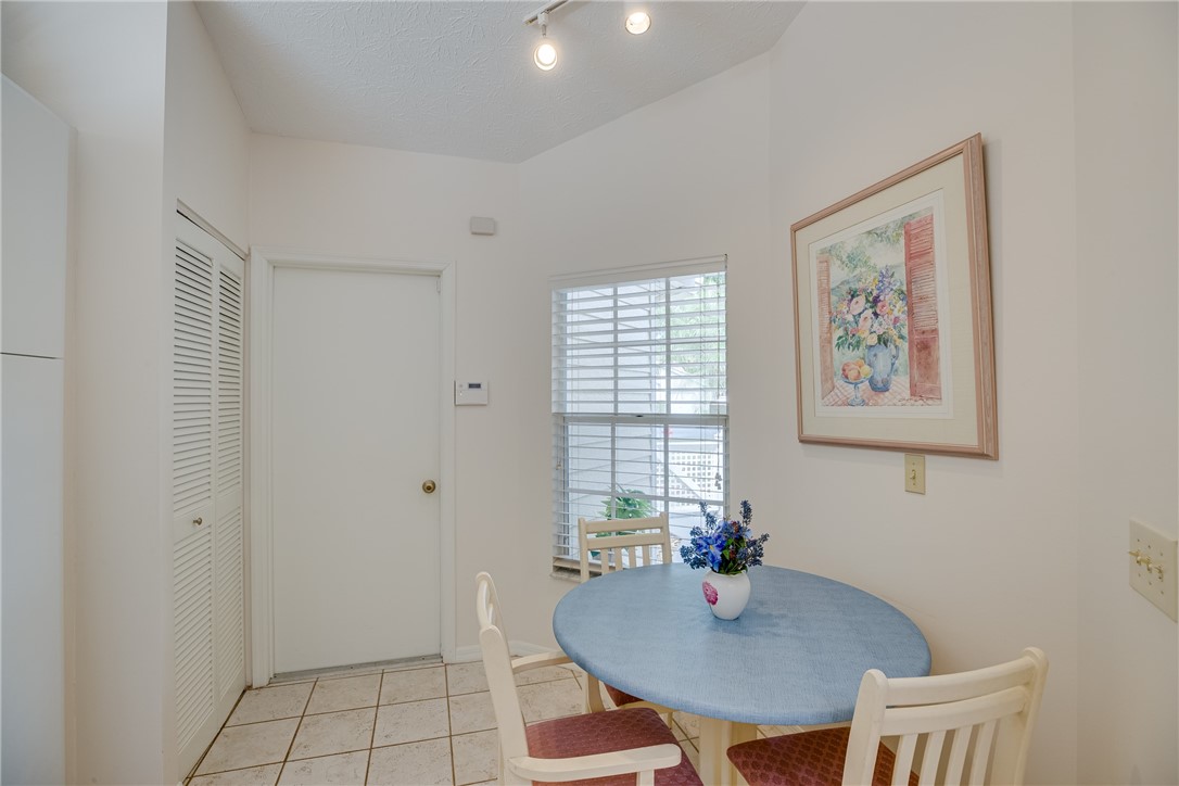 1848 Sixty Oaks Lane