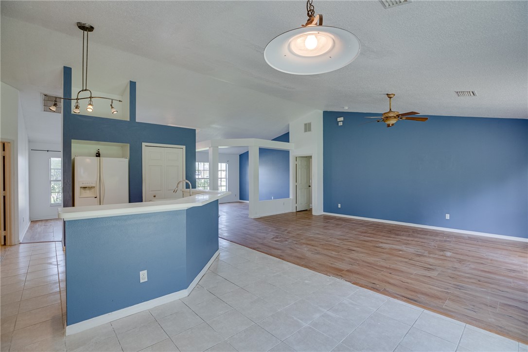 2614 Serenity Circle N