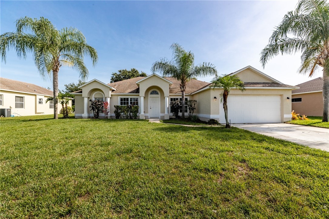 2614 Serenity Circle N