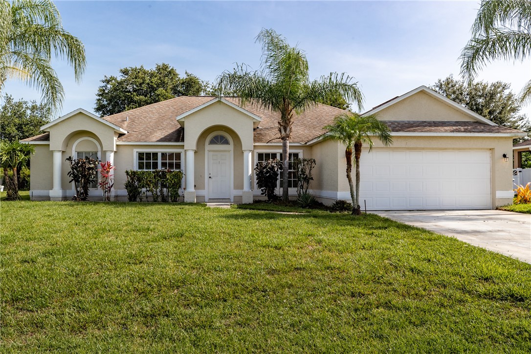2614 Serenity Circle N
