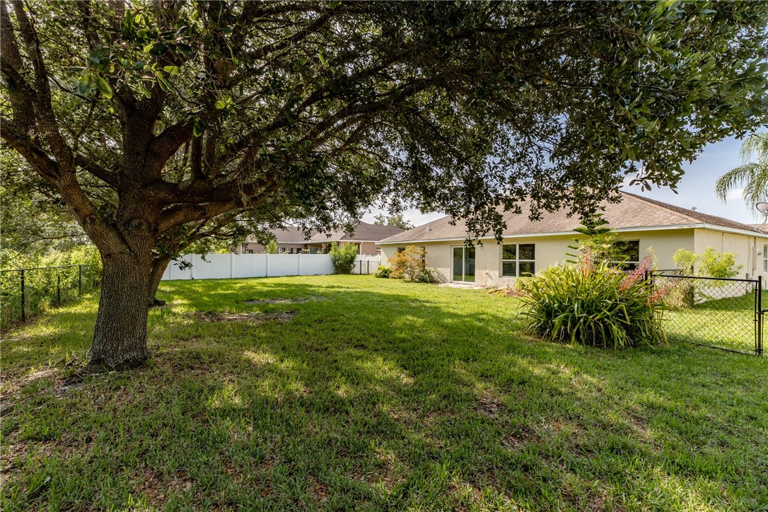 2614 Serenity Circle N