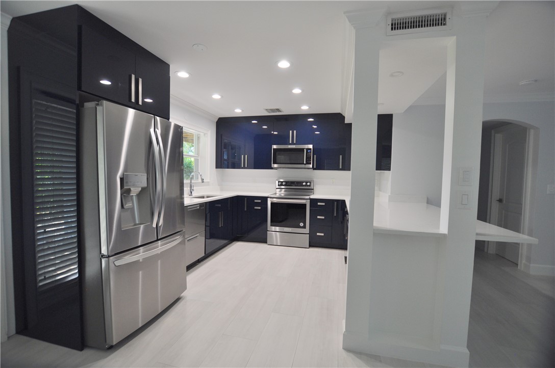924 Coquina Lane Unit: 3