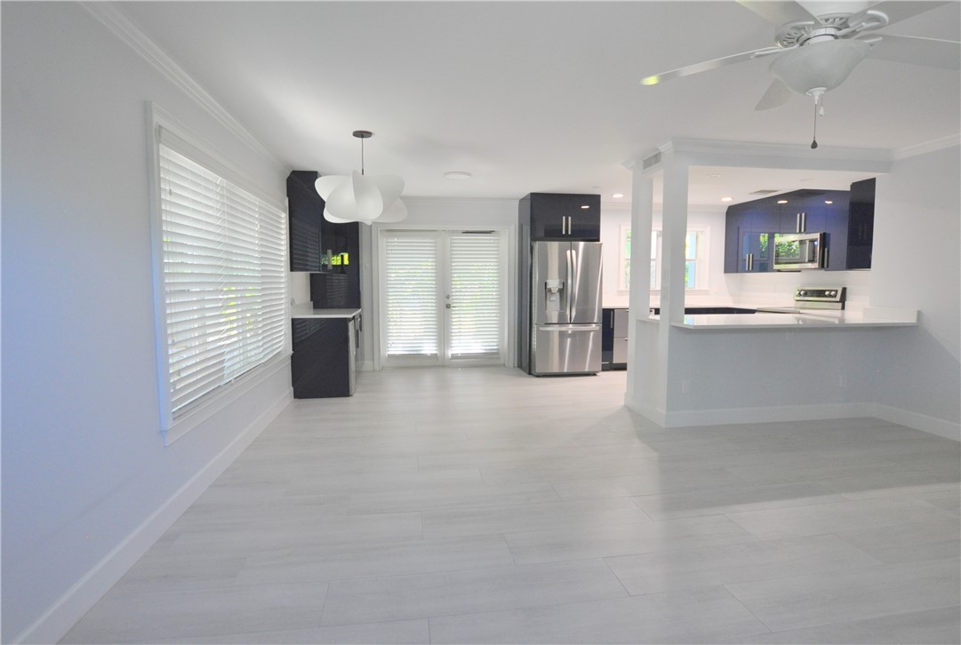 924 Coquina Lane Unit: 3