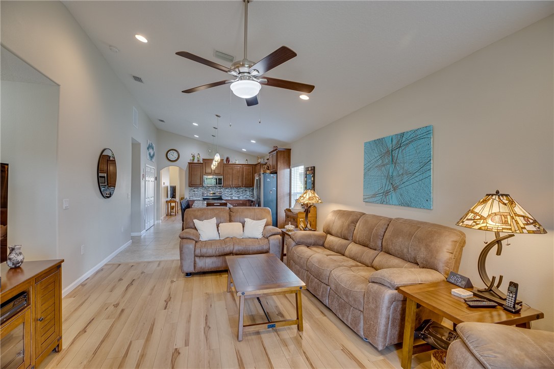 2965 Louetta Circle