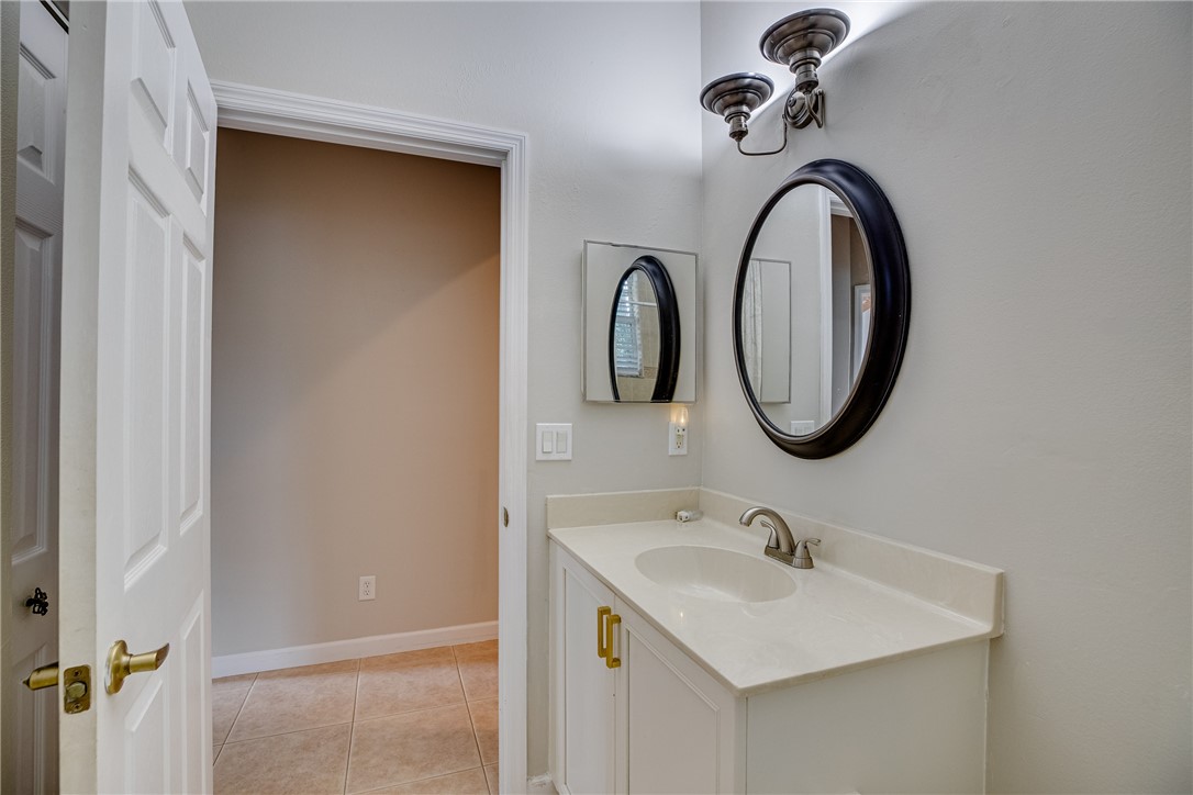 3801 Kitty Hawk Lane SW