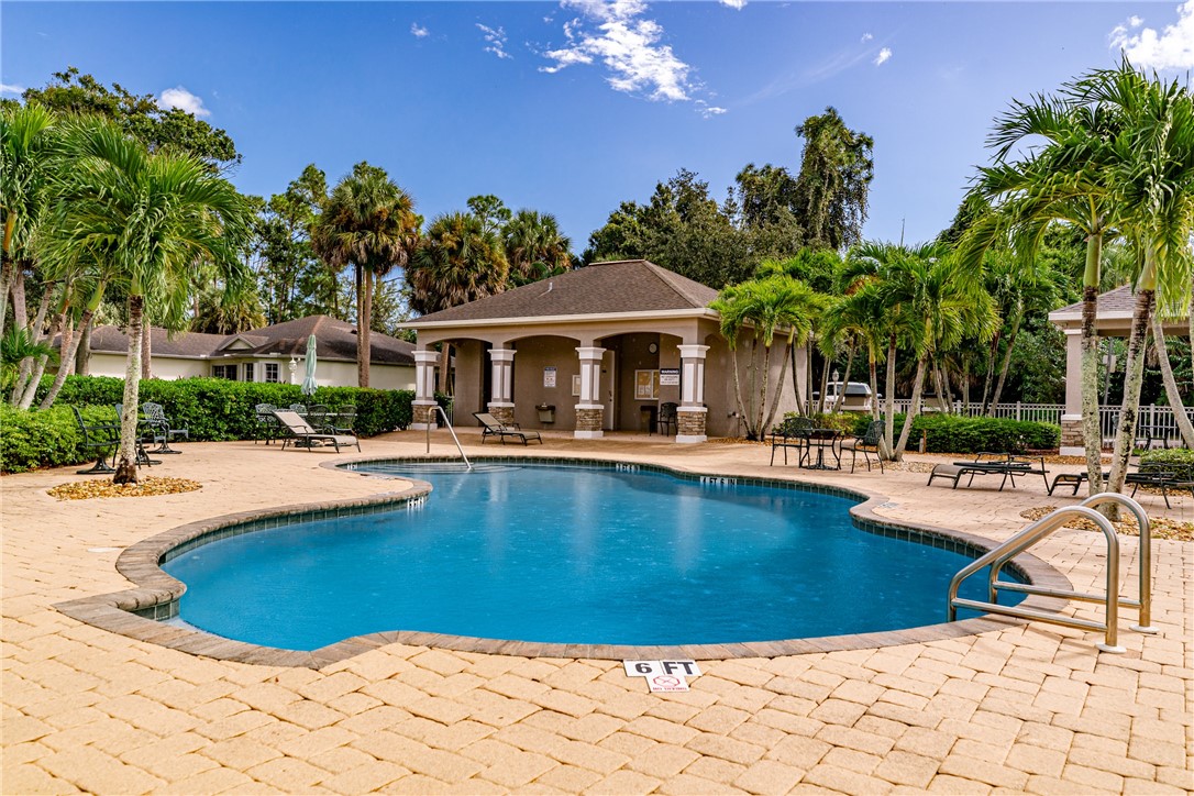 3801 Kitty Hawk Lane SW
