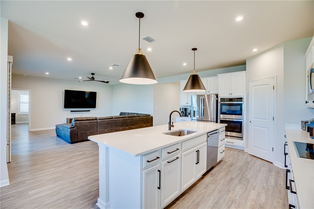 5979 Sequoia Circle