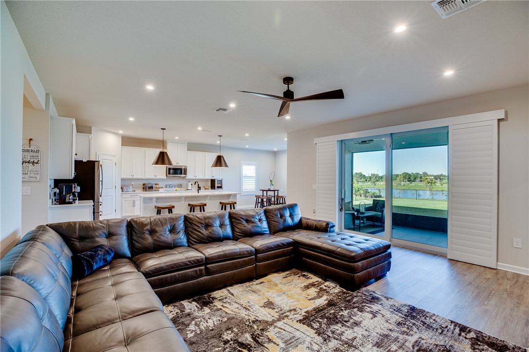 5979 Sequoia Circle