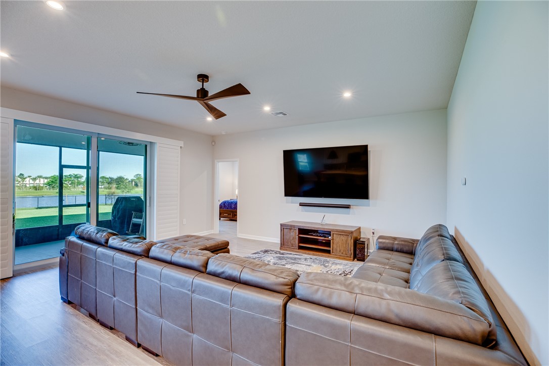 5979 Sequoia Circle