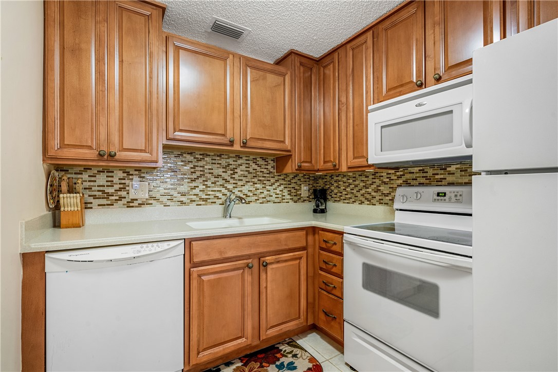 5400 Highway A1A D23