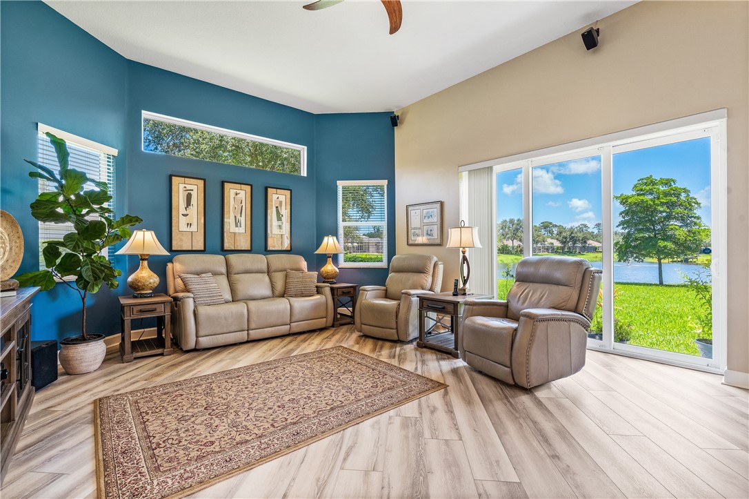 4164 Abington Woods Circle