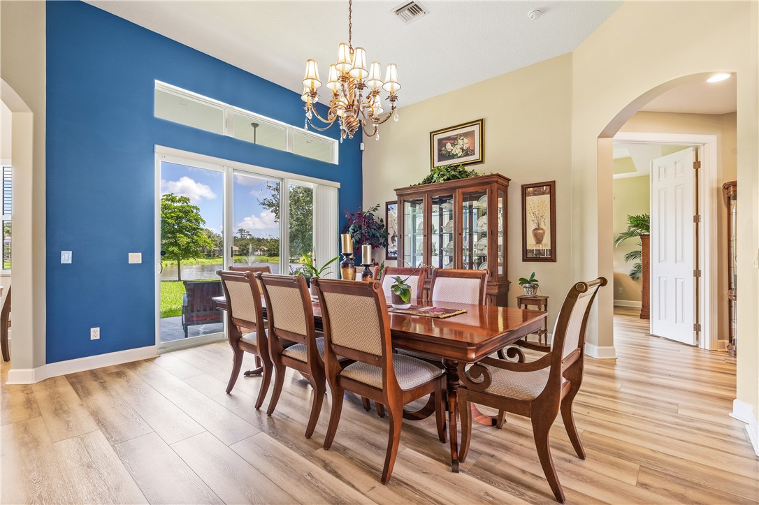 4164 Abington Woods Circle