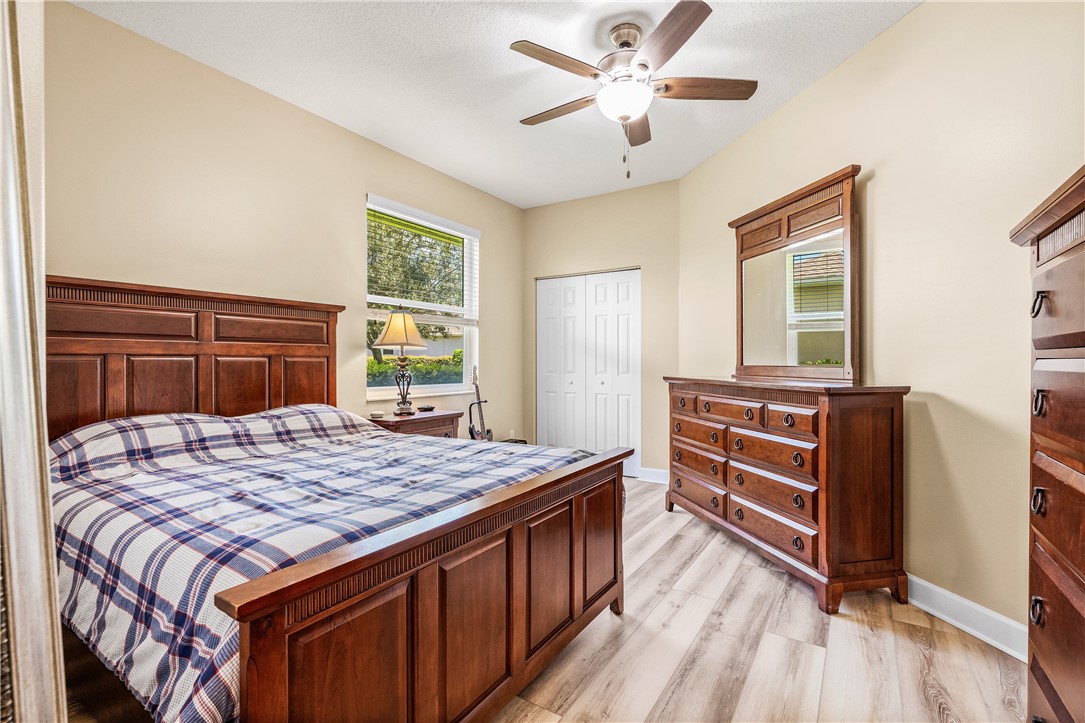 4164 Abington Woods Circle