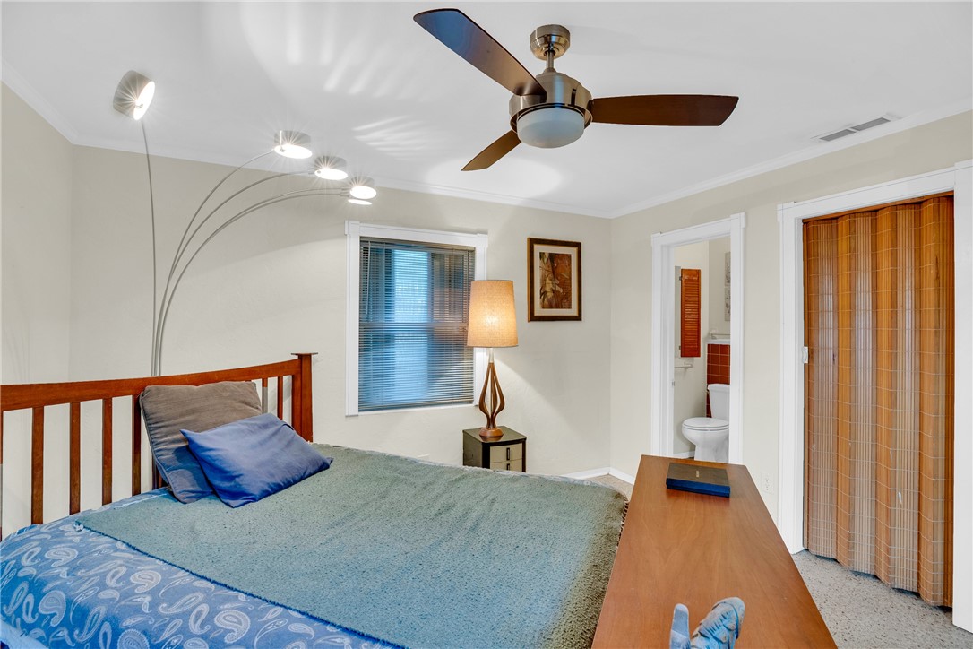 2661 Victory Boulevard