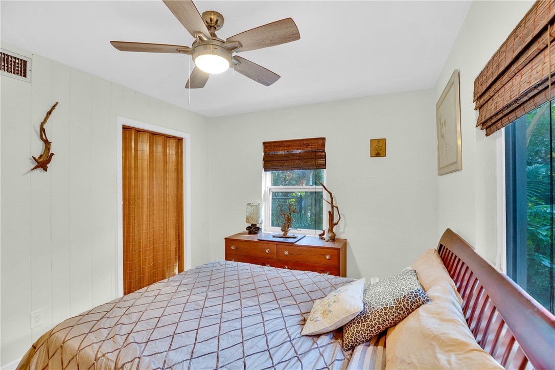 2661 Victory Boulevard