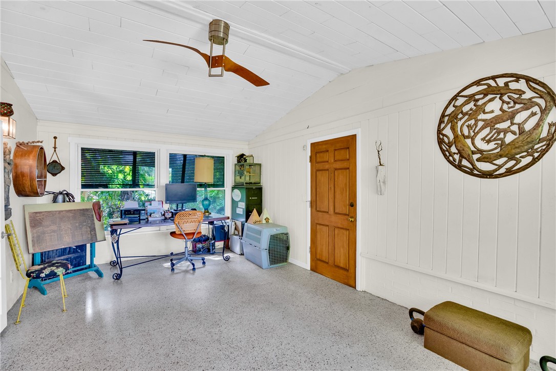 2661 Victory Boulevard