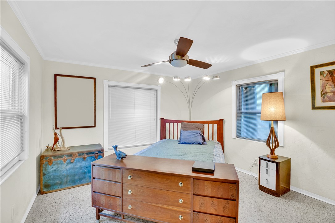 2661 Victory Boulevard