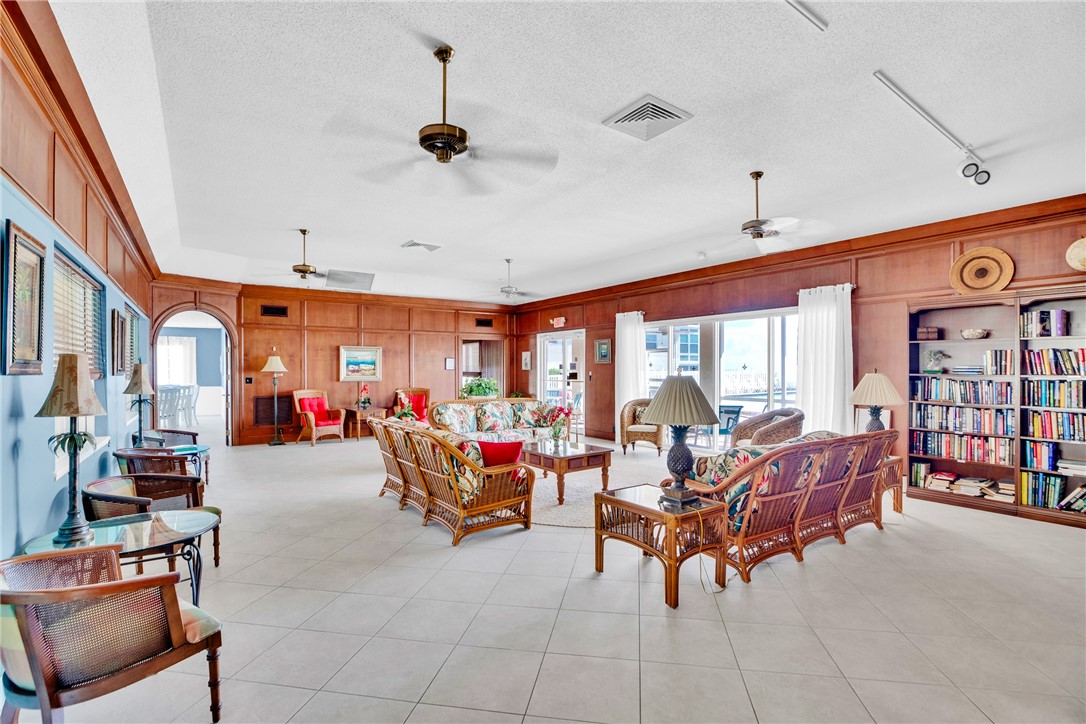 5400 Highway A1A None H4