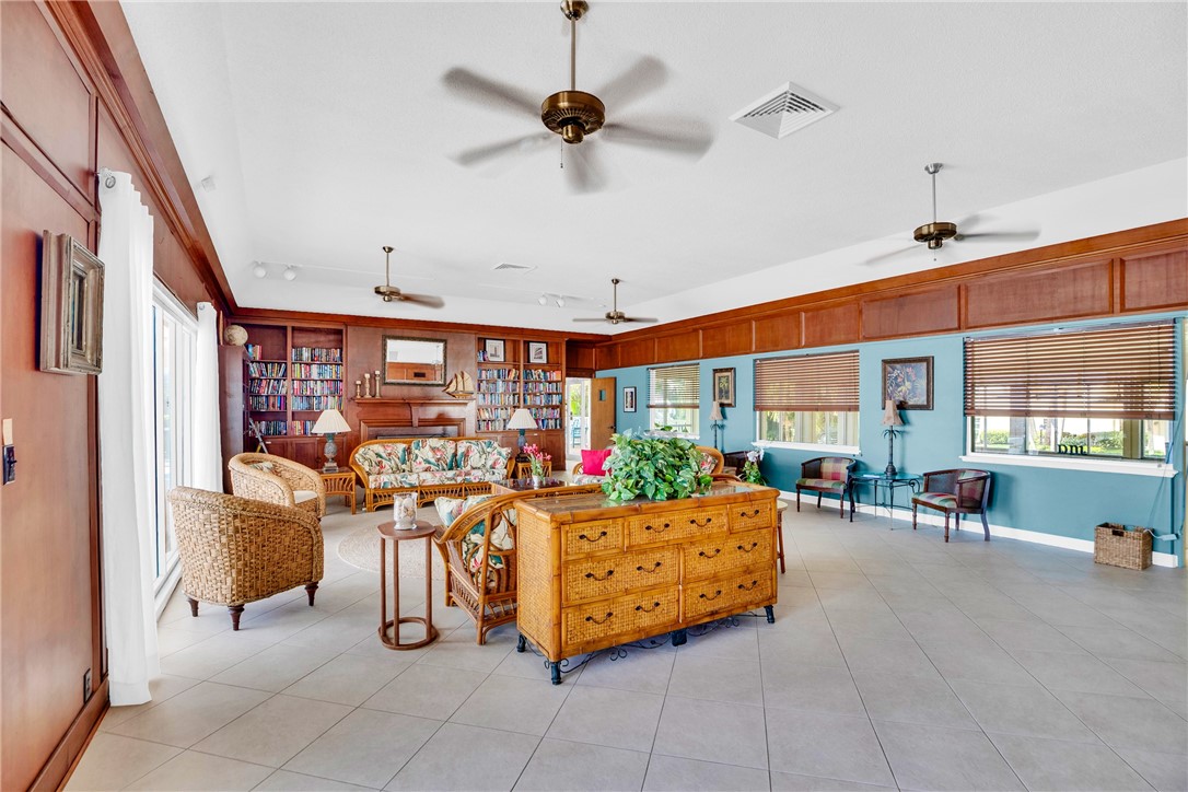 5400 Highway A1A None H4