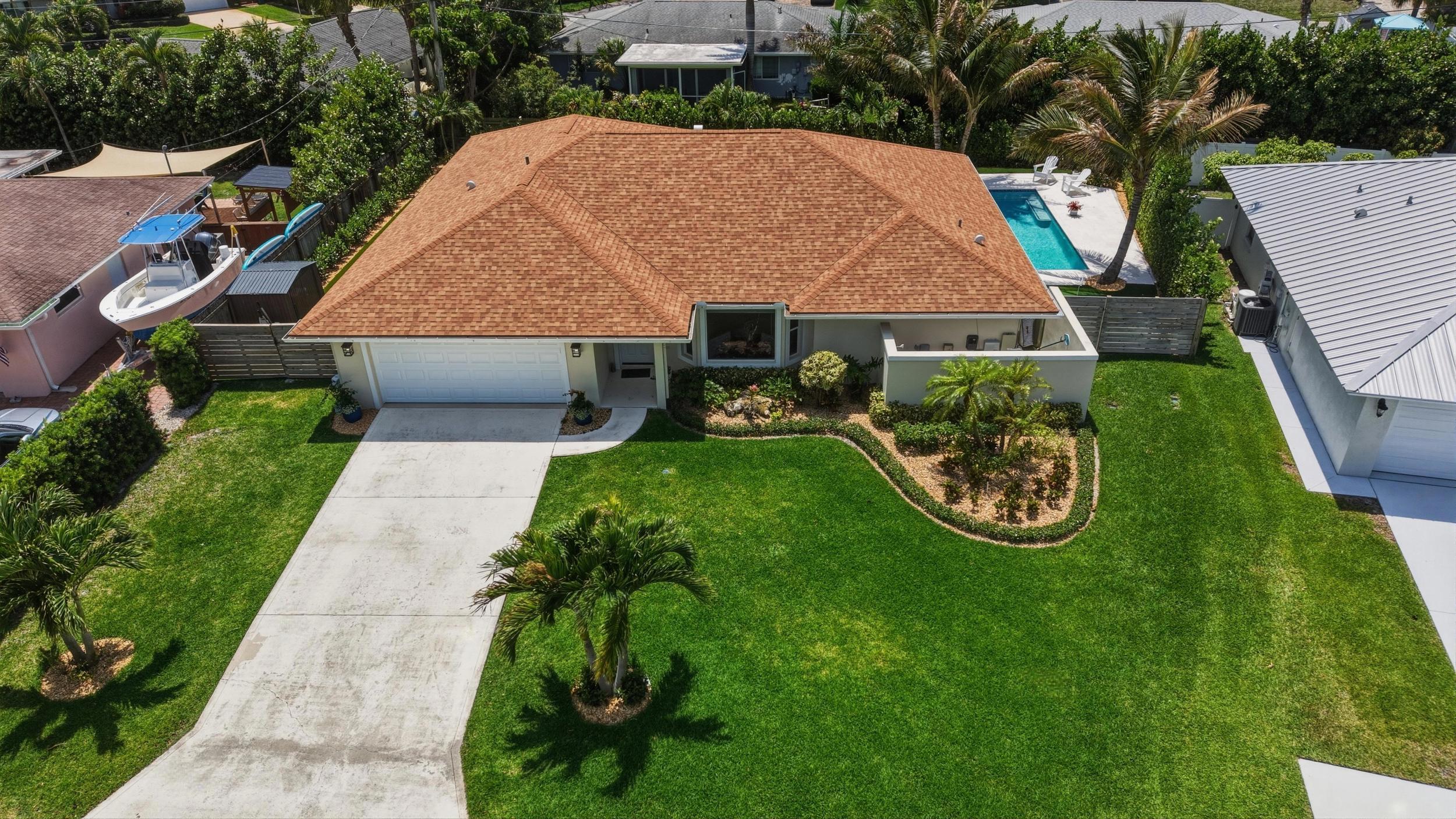 371 Evergreen Avenue