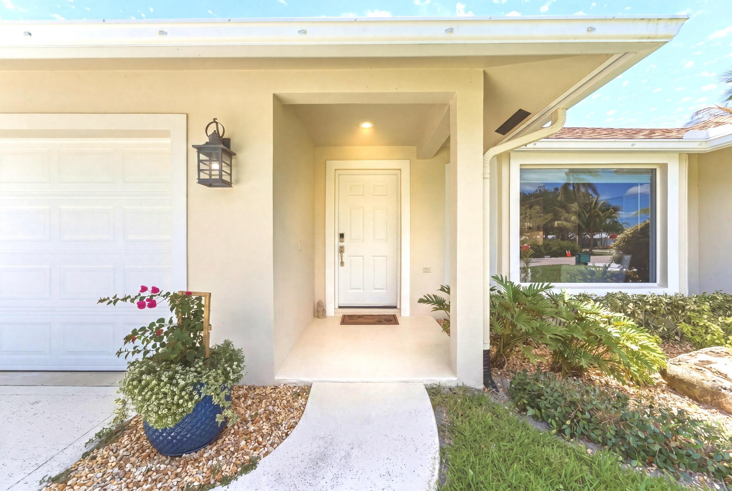 371 Evergreen Avenue