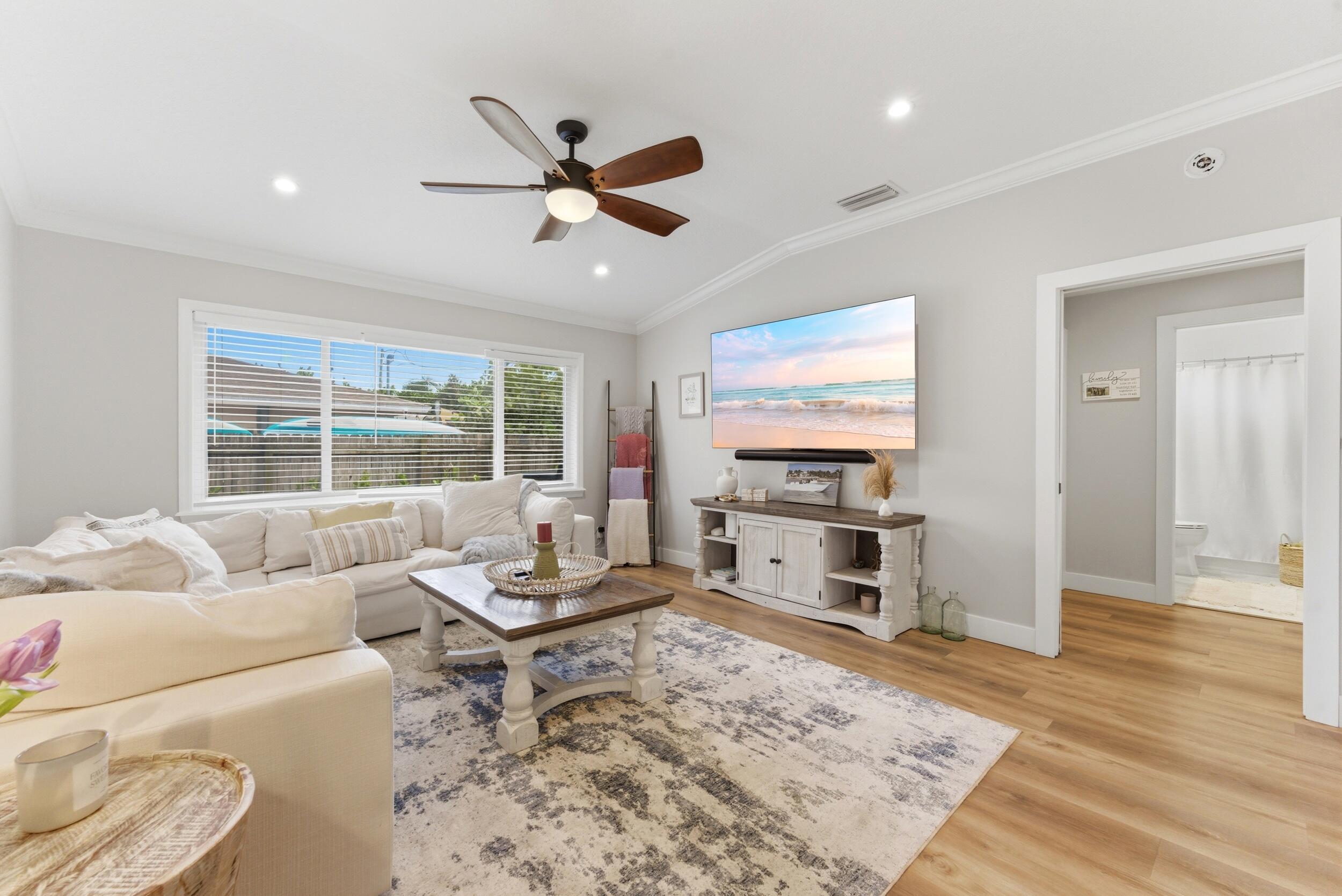 371 Evergreen Avenue