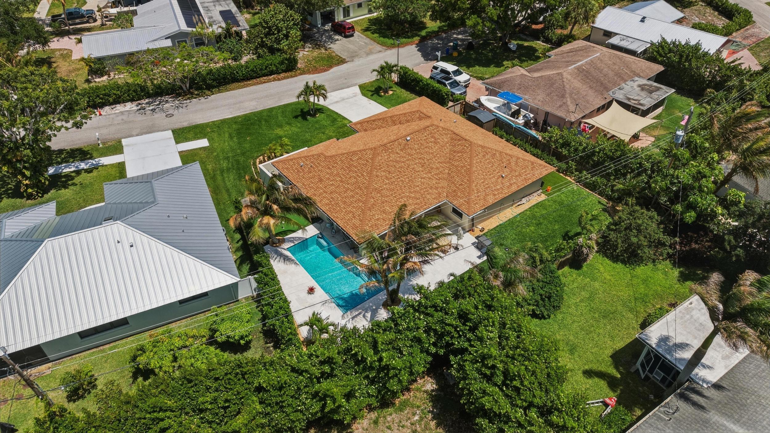 371 Evergreen Avenue