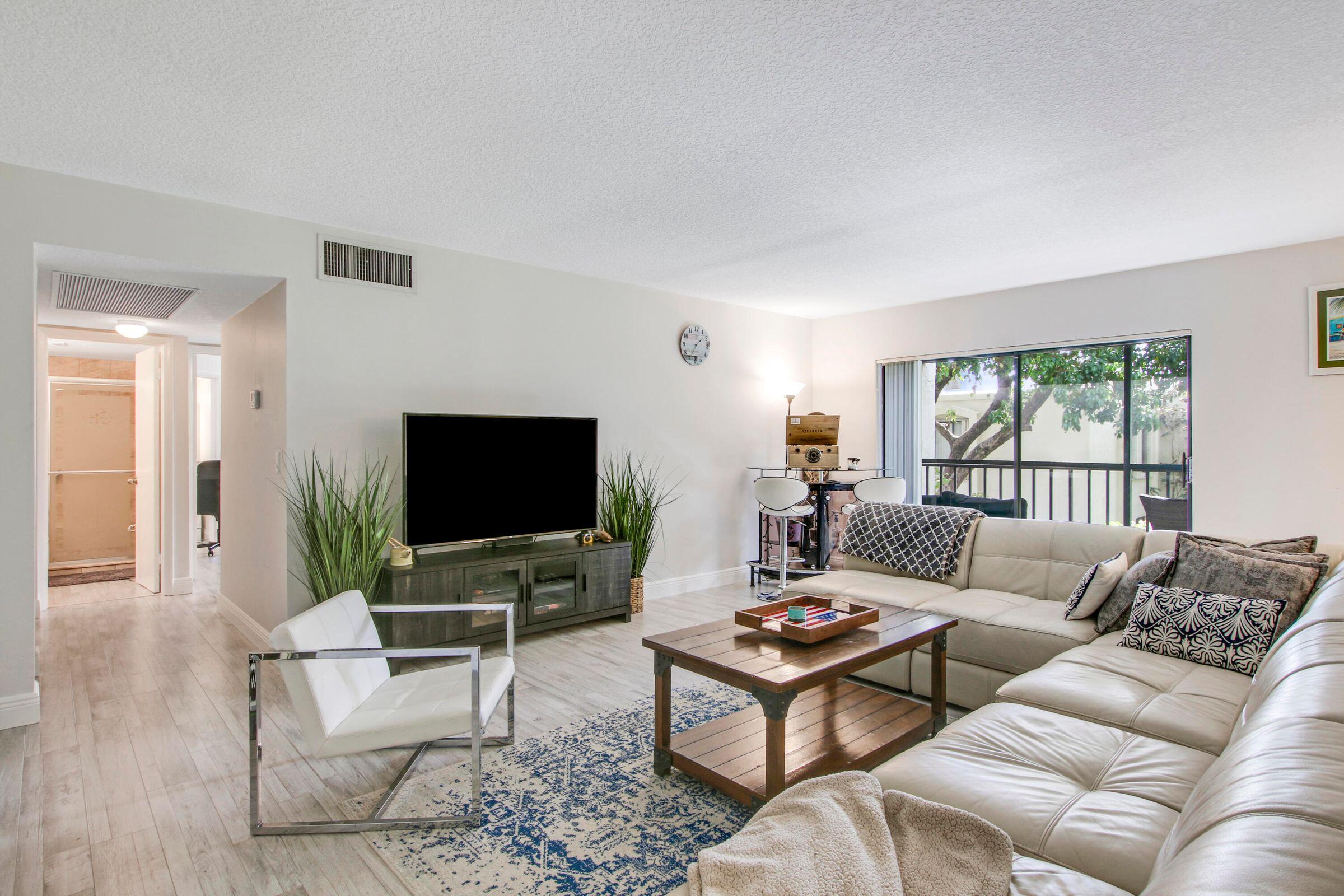 150 Pineview Road C6