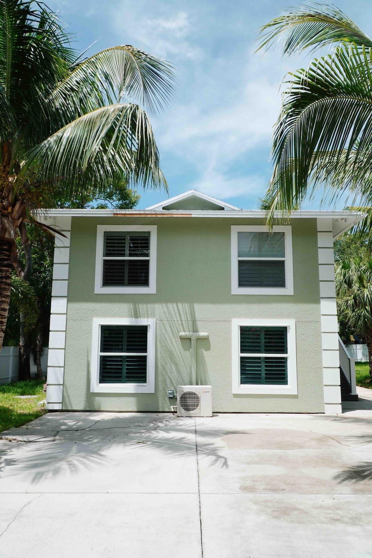 10869 SE Linden Street